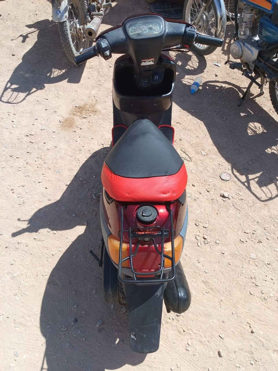 سلام عليكم دراجه بطه لبيع كهربايات كله شغال 250 بيه مجال مكاني كربلاء الرقم /***********
