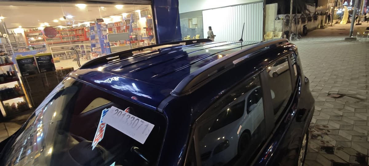 السلام عليكم سيارة جيب رينيكيد وارد امريكي موديل 19 حادثة جملغ واحد امبدل فقط بيه شخطات فقط من الجوانب سنوية تنتهي بعد سبوع رقم بصرة مداور ثاني يوم سيارة حلوة وجاهزة العنوان ناصرية مركز حي الشموخ الرقم *********** ناصرية, ذي قار
