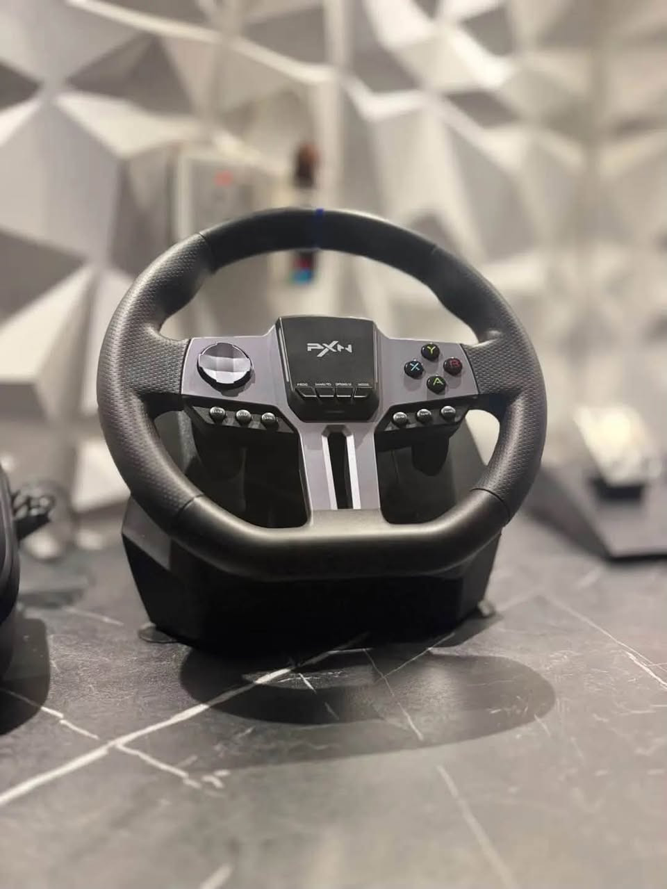 توفر دركسون البيع استخدامه بس يومين يعني اخو جديد دركسون V9 Gen2
⚜️V9 Gen2.   900° GAMNG RRCING WHEEL
⚜️لايوجد توصيل 
⚜️السعر ١٣٥وبي مجال 
⚜️مراسله علا هاذا الرقم ***********
⚜️العنوان بغداد 
⚜️أوضح لا يوجد يمي اي فحص لان ما عندي بلي أنت افحصه واطي بس ضمان
