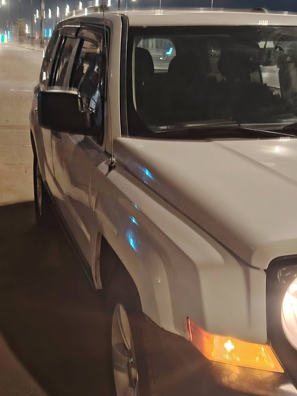 سلام عليكم سياره جيب باتريوت موديل 2016 وارد أمريكي سياره هاذه سونار مالتها شوفه قبل لا تخابرني سياره سالي سبوع من شديت لها مكينه جديده سياره تخبل سنويه نهاية ٢٠٢٩ بسمي ***********
