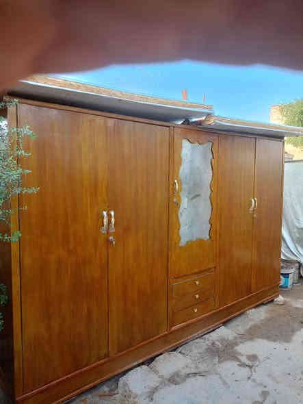 كنتور ابو 5بواب صاج تزكام ثقيل تكمه نضيف خانه ث2رف وث2 تعلاكه البنص رف وتعالاكه سعر 200 العنوان العمارات الملح مقابيل حي الخضراء قرب مدرسه رقيه الانصاري جامع الصدرين *********** عمارة
