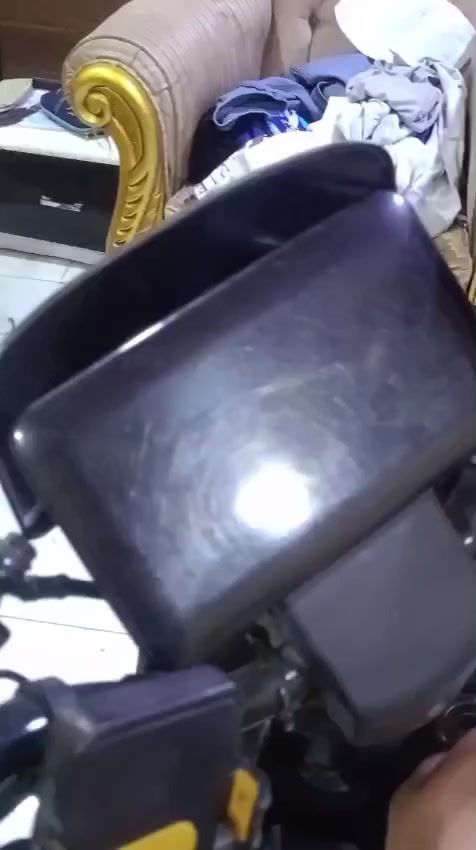 دراجه شحن ار7لون مميز نظيفه مديل2025بطاريات كبار32امبير جدد قويات سعر425كامله ما بيها نقص كهربائيات بريكات كلها شغاله العنوان بصره نواب ظباط مقابل مستشفى العسكري ***********
