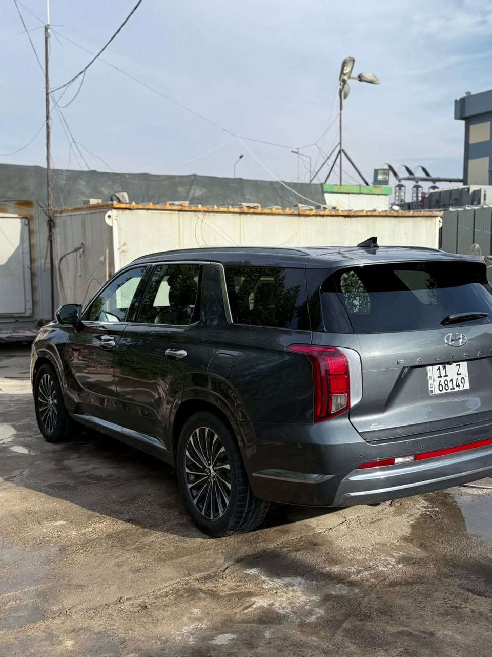 السلام عليكم

هيونداي بالسايد كالكرافي اعلى فئه

 موديل 2023 

رقم بغداد بأسمي 

حجم المكينة 6 سلندر 3800 

ماشية 27

مواصفات السيارة : فول اعلى فئة ( كشن مساج - اوتو بارك - 5 كامرات - سقف كنتارة - فتحة سقف + بانورما - قيادة ذاتية - داتو شو  -رادارات خلفية وجانبية وامامية - كشنات اسود خزن ميموري مع تدفئة وتبريد في جميع المقاعد الامامية والخلفية - 4 وضعيات قيادة - قراءاة خطوط السير والعلامات المرورية - صندوق كهرباء ذكي - 3 قطع تبريد - حساسات امامية وخلفية - دشبول شاشة ديجتل - دخول بصمة ذكي - سايد بريك كهرباء - اوتو هولد + نقطة عمياء - شاحن لاسلكي - مثبت سرعة - بدلات التغير السرع شفتات على المقود - مرايا جانبية هيتر + تعتيم - جميع الانظمة الاكتروني متوفرة في السيارة 

مكان السيارة بغداد

للتواصل ***********
