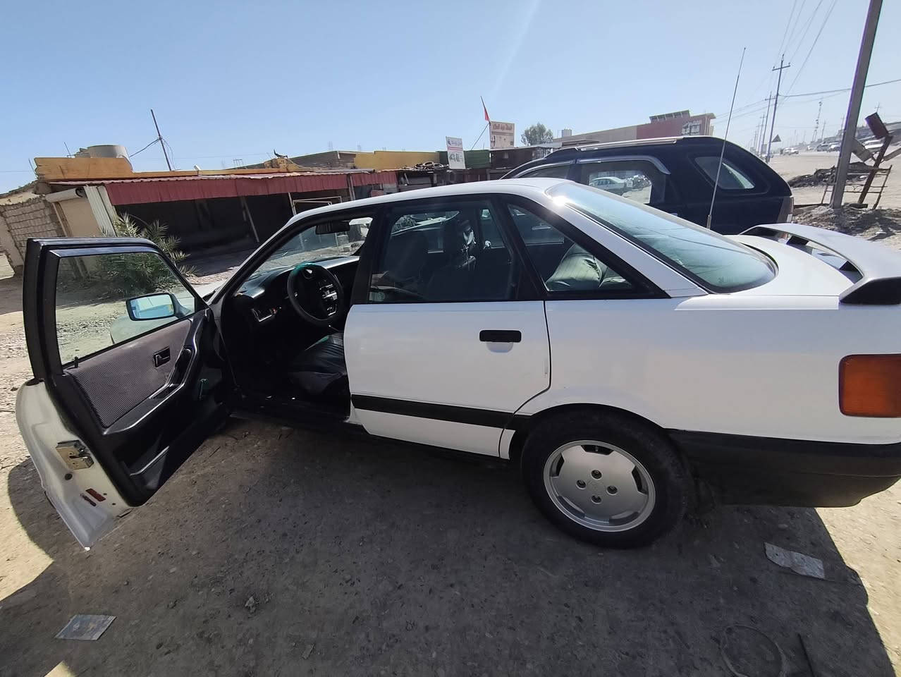 Audi 1990
اوودي كابريتر
كابريتر محور 
حاطلها جوك تتحكم من داخل بالهوا 
فيت بم ميكانيكي انسى تبدل فيت بم
محرك معمر جديد
دراين شيفت جديد
باور جديد
كير شرط 
محرك 08 مرغوب
صدرها زين فوك 80 بالمية ما بي صوت
باتري 72 امبير قوي حيل 
كهربائيات كلها شرط كيجات كلها شغالة
رقم نينوي جديد باسمي
كوبون بانزين عضم باسمي
مابيها خياس 
بيها معجون اماكن قليلة الصندوك مبدل
السيارة مابيها اي نقص تشغل و تمشي انطيك تراي لبغداد
تدفئة شغالة ، تبريد موجود صراحة ما شفت شنو مشكلتو ما احتاجيتو 
(تايرات شوية تعبانات)
مكاني الحود سعرها 49 و بيها مجال للشراي 
جماعة 30 الى 39 لا تعلقون رجاءا السيارة صارف عليها ما بيها اي 
عيب و ماكو قليل بنظافتها و مو متوازي على بيعتها 
طلعاتي بالسيارة كلها عل شمال اربيل و كوية و شقلاوة
رقمي *********** بي واتس اب
