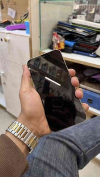 12 برو ماكس ذاكره 256 بطاريه 81 ‏ما معلايه جهاز مقفول ‏ما مفتوح نظيف ف...