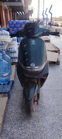 دراجه شحن للبيع 6 بطاريات الملف 3000 تمشي ٤٠ كيلو على السرعه الرابعه ن...