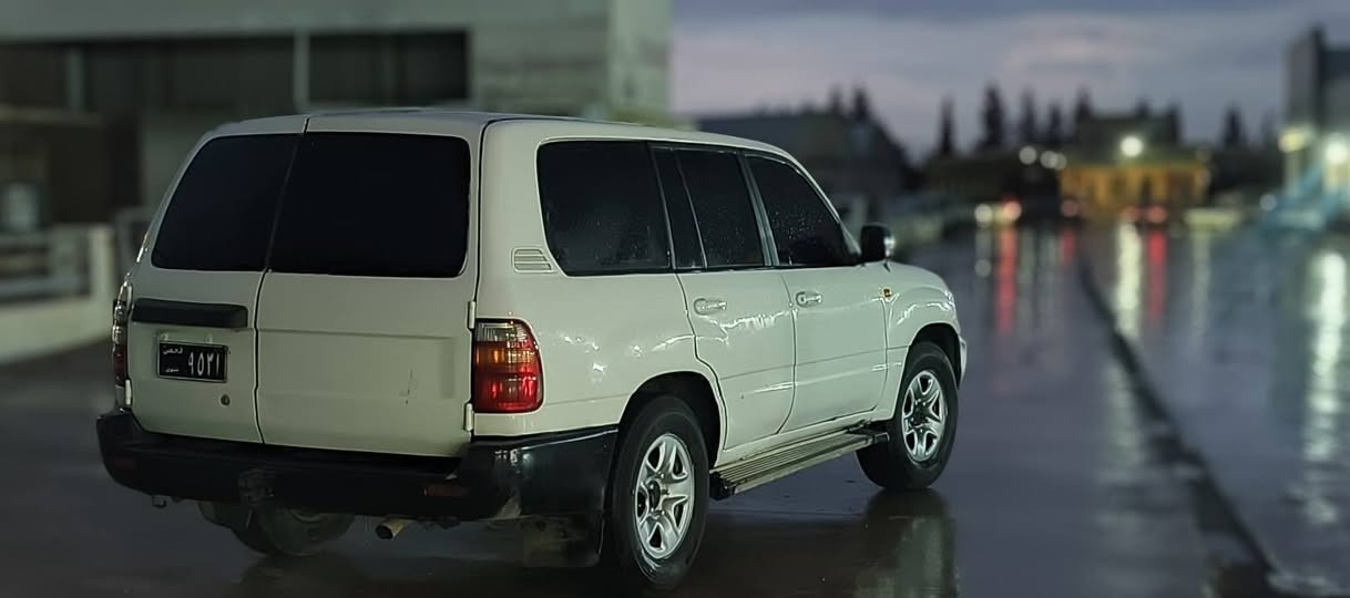 مۆنیکا ٢٠٠٤ شوڕتەی
تۆماتیک ئیسرات خاس 
فول عادی
داشبڵ بەرز 
شاشە ئایپاد
ساغە وەرگەڕاو نیە 
سەیارەکە جایزە
بەشەرتی ئەوەی ماڵی کەس نەبی و کیشەی یاسای نەبی
سەیارەکە لە سلیمانیە
نرخی (٧٧)گەڵاو معامەلەیەکی برایانە 
(ژمارەی موبایل (***********
