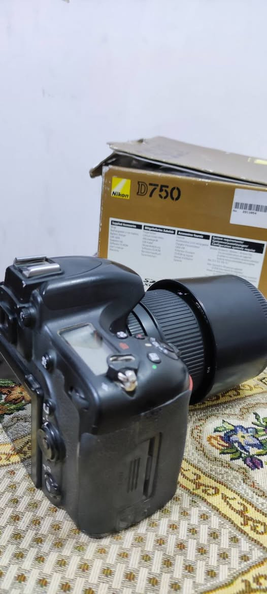 نيكون 750 ماداخله تصليح
هي وعدسة 70/300 نظافة 99٪ 

شراي خاص بسعر مناسب


**إذا كنت صاحب هذا الإعلان وتريد حذفه لأي سبب، رجاءا أرسل رسالة إلى الدعم الفني**