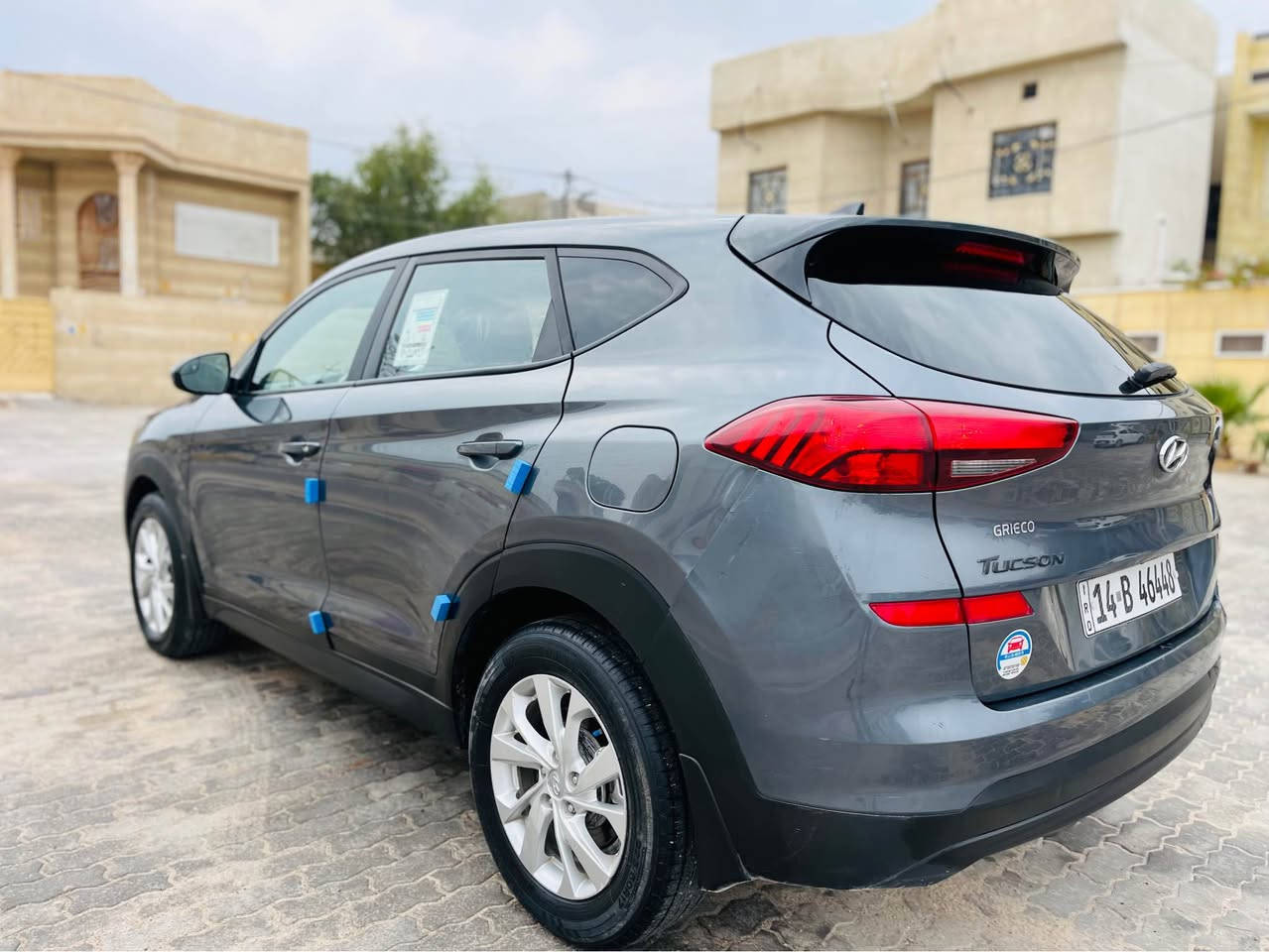 للبيه هونداي توسان موديل 2019 وارد امريكي رقم بصره الجديد هزه جديده سنويه 27 تحويل ثاني يوم سياره مال بنيه وبسمهه مواصفات SE نص فول شاشه جبيره هاند بريك كهربائي قياده ذاتيه محرك 2000 ماشيه 95 الف السياره مابيهه اي نقص جاهزه محرك كير حداده تبريد ثلج حداده نافصهيه كلهه تخم تاير جديد العينه مابيهه اي كلوب مشتغل لايت زنون السياره حدثهه جاملغ وبنيد بدون دواخل وبيهه ثطعتين صبغ يعني 4 قطع صبغ ويا الضربه مال امريكا السعر 130 وهاذا رقمي متواجد اي وقت *********** البصرة, العراق
