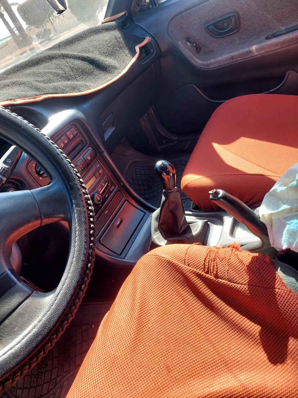 للبيع سيارة سوناتا 2
موديل 93 سيارة نظيفه 

تدفئه شغاله والتبريد نقص بس الكمبريسر سنوية لل27 رقم أنبار

للأستفسار على الرقم ***********

مكاني الانبار - الفلوجة- الكرمة
للبيع فقط
