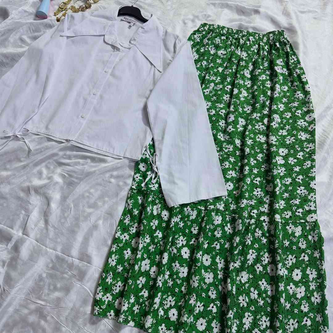 اوتفت صيفي قميص وتنوره بـ25 الف فقط💞🌸✨⁩
…..
قميص قياساتs,m,l,xl
طول تنوره كامل 100cm 
فري سايز التنوره 
…..
‌‎توصيل جميع المحافظات العراقية ٥ الف


**إذا كنت صاحب هذا الإعلان وتريد حذفه لأي سبب، رجاءا أرسل رسالة إلى الدعم الفني**