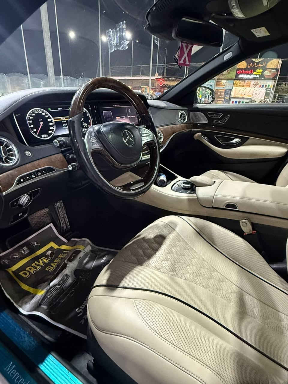 S 560  L
الموديل : 2014

حجم المحرك : 5.0  ثمانية سلندر 

((بيها صبغ باب فقط خليجه سياره كلش جديده)))  

فول موصفات اعلى فئة
بصمة تشغيل وابواب
فتحت سقف بانورما
ثلاجة
كاميرا 360
شاشات خلفية
كشنات مساج
تدفئة و تبريد مقاعد  امامي خلفي 
باب طويل
رادر امامي خلفي جانبي
جنطة كهرباء
لايت امامي خلفي LED
ويل كب amg
انظمة قيادة 
 قيادة ذاتية 
تحكم مقاعد كهرباء امامي خلفي
وبعد بيها هواي مواصفات
اخوان رقمها اربيل سياره تحويل مباشر
مكانها بغداد الكريعات
السعر 360وبيها مجال الاستفسار ***********

