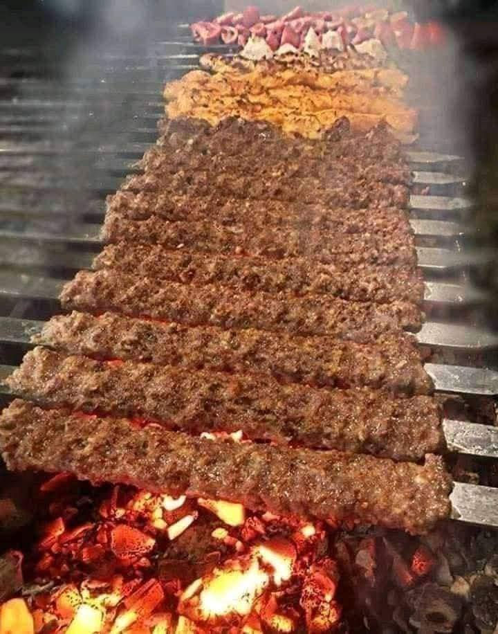 لحوم ومشويات العنبر حريه الدور شارع المشجر مقابيل ظربه لحم غنم عراقي 18 لحم عجل  18 كيلو كباب لحم 20 كيلو كباب دجاج 14 كيلو تكه لحم غنم عراقي 25 كيلو تكه دجاج 14 كيلو معلاك غنم عراقي 25 توصيل مجاني موجود ابخدمتكم احنه ***********
