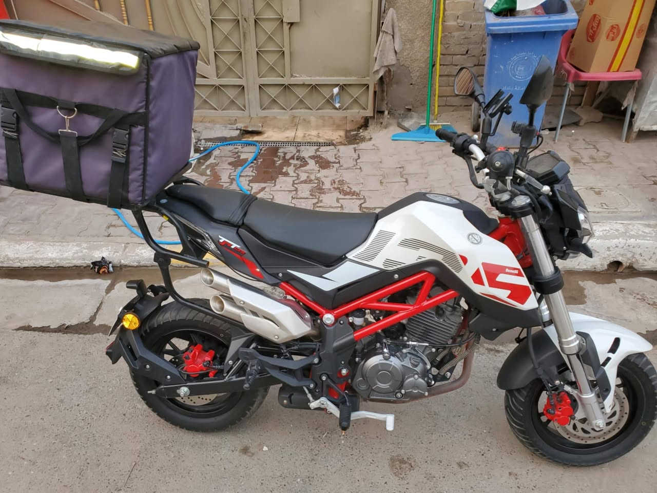 دراجه نوع بنلي مرقمه بغداد وبأسمي تحويل شوكت ماتريد
استخدام شخصي موديل ٢٠٢١ ماشيه ٩٠٠٠ بحاله الوكاله استخدامي الها كلش قليل فقط دهن وفلتر دهن بالشركه حالها حال الزيرو السعر ب٣ ملايين وكلشي موجود بالسوك بس انطيك قطعه جديده مكاني بغداد منطقه كريعات للاستفسار اتصل
***********
