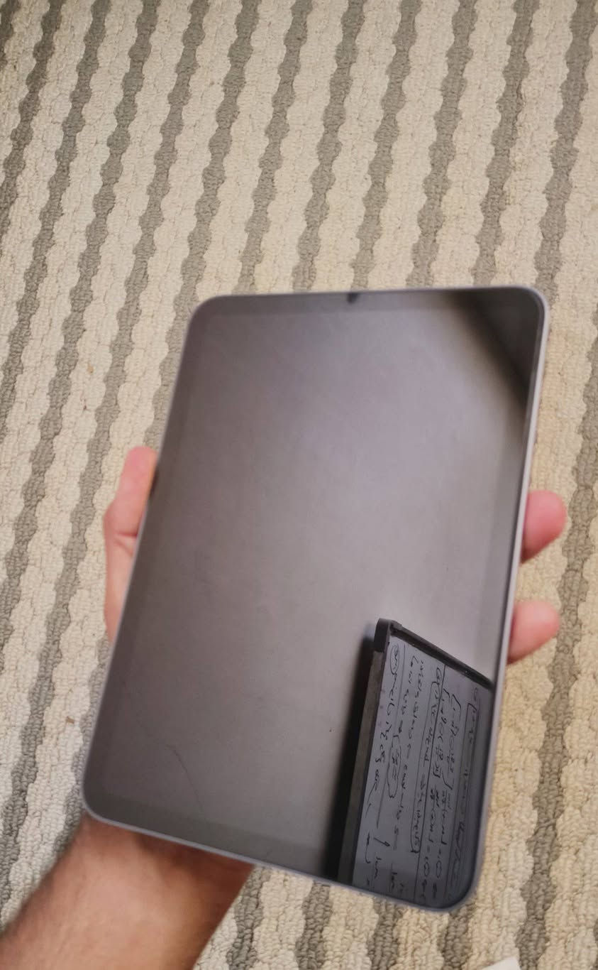 ايباد مني 6 ذاكرة 256 
مابي ملحقات كارتون ضايع 
بطاريه 86🔋
مكفول من كلشي مابدل بي شي والنظافة مثل متشوف 
سعر 380 مكان كركوك غرناطة


**إذا كنت صاحب هذا الإعلان وتريد حذفه لأي سبب، رجاءا أرسل رسالة إلى الدعم الفني**