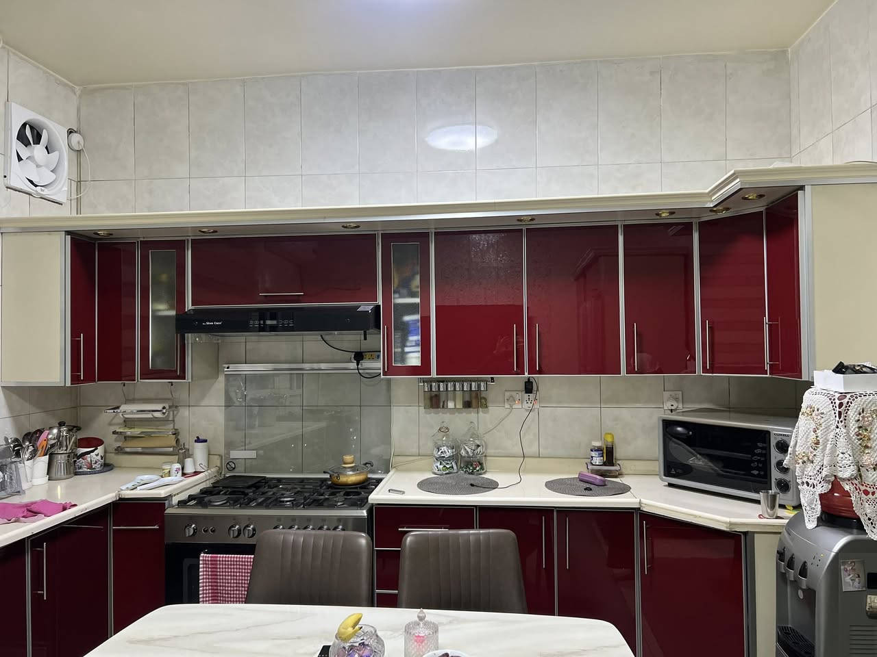 السلام عليكم
مطبخ للبيع خشب نظيف
العرض 2,70 متر
والقطعه الثانيه 1,80 متر
تفاصيل السعر خاص


**إذا كنت صاحب هذا الإعلان وتريد حذفه لأي سبب، رجاءا أرسل رسالة إلى الدعم الفني**