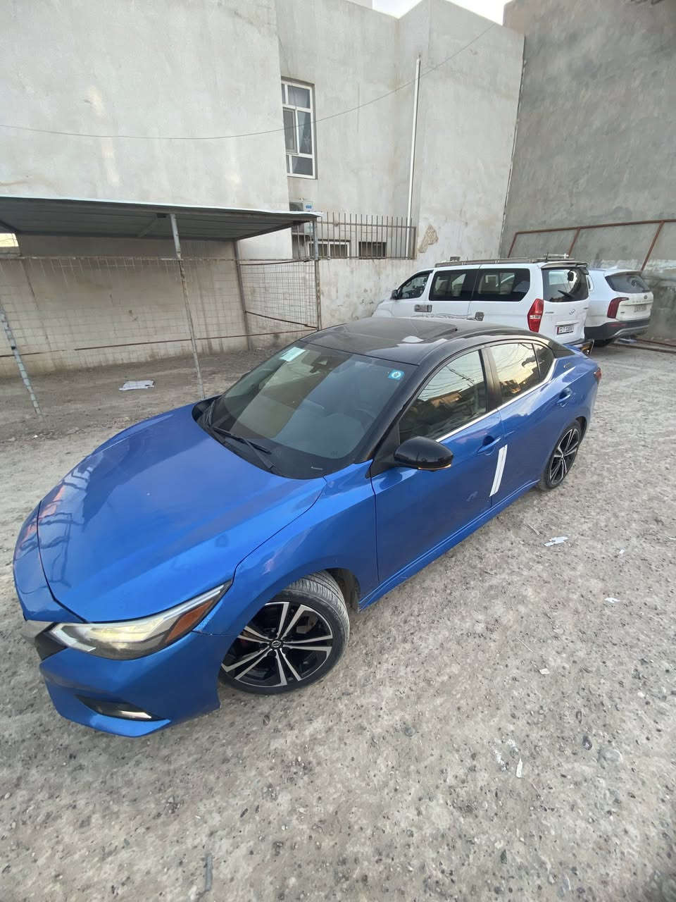 السلام عليكم
نيسان سينترا
2022
لون ازرق تو كلر 
رقم كركوك الدولي سنويه وهزه جديد
ضربتها سطحيه وصور الحادث مرفقه بدون لغد او شاصي
فول مواصفات SR
رادار امامي خلفي
4كامرات
تحديد مسار
تدفئه وتبريد مقاعد
تدفئه وتبريد ستيرنك
سلايد روف
مقاعد جلد 
ماشيه 66الف مايل
للاستفسار واتساب او اتصال اعتذر عن الرد على التعليقات او الخاص بسبب كثرة الرسائل 
*********** مكان السياره صلاح الدين سامراء
