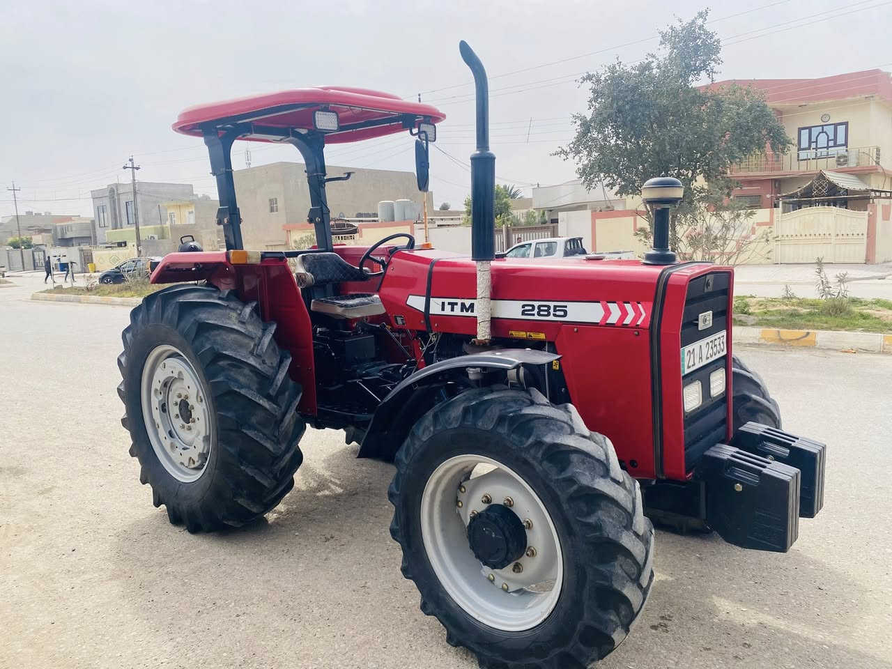 السلام عليكم للبيع تركتر ايراني 2020 كلو شركه رقم سليمانيه الماني لل اتصال 📞 *********** مكان صلاح الدين طوز خورماتو
