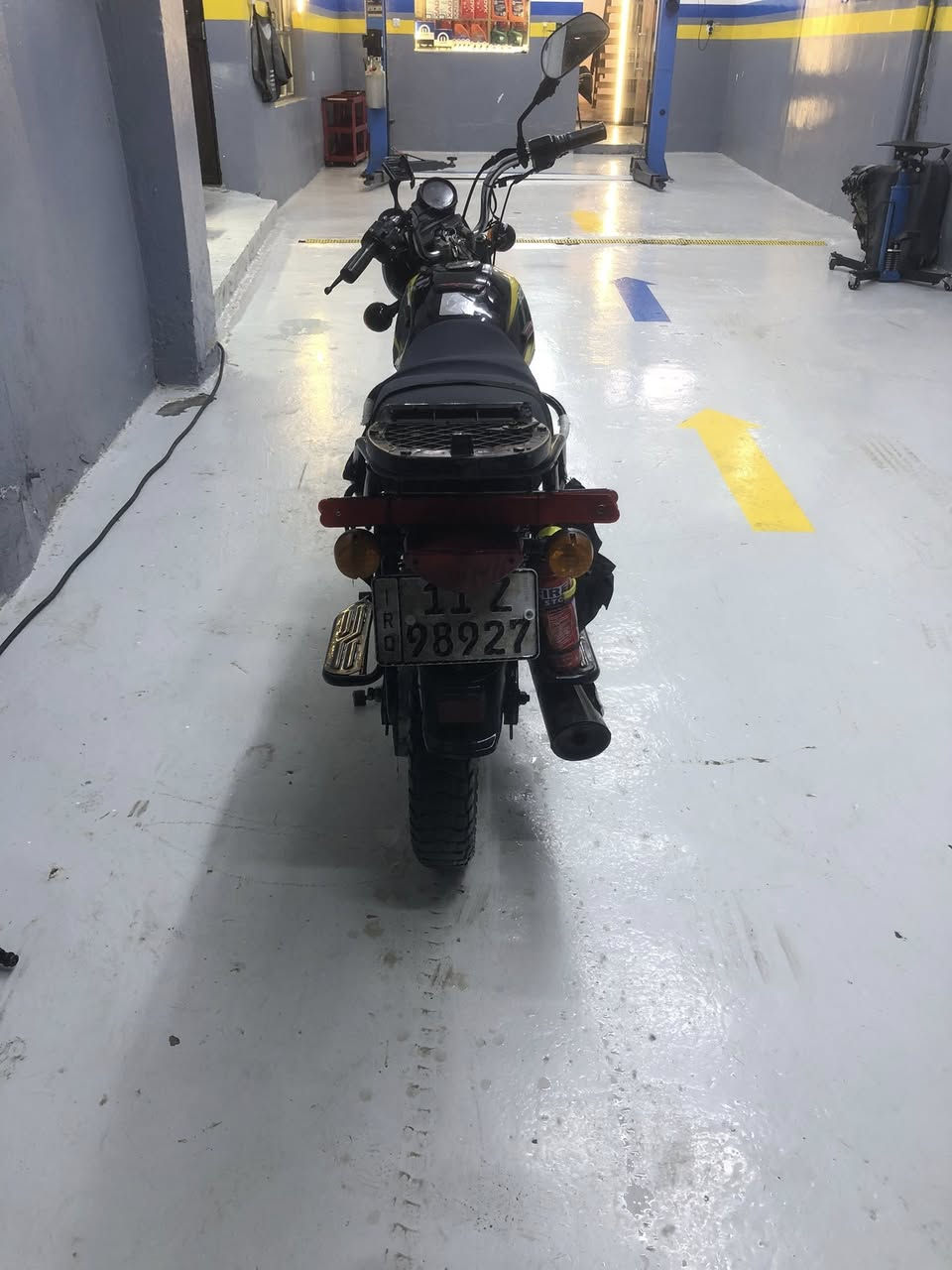 سلام عليكم بوكسر للبيع موديل 2019 مرقم الجديد بيه نواقص بسيطه ستيرن بي عواج مكينه ناعمه مامفتوحه تحويل ثاني يوم سعره 1750 وبيه مجال قليل عنوان بغداد نفق الشرطه


**إذا كنت صاحب هذا الإعلان وتريد حذفه لأي سبب، رجاءا أرسل رسالة إلى الدعم الفني**