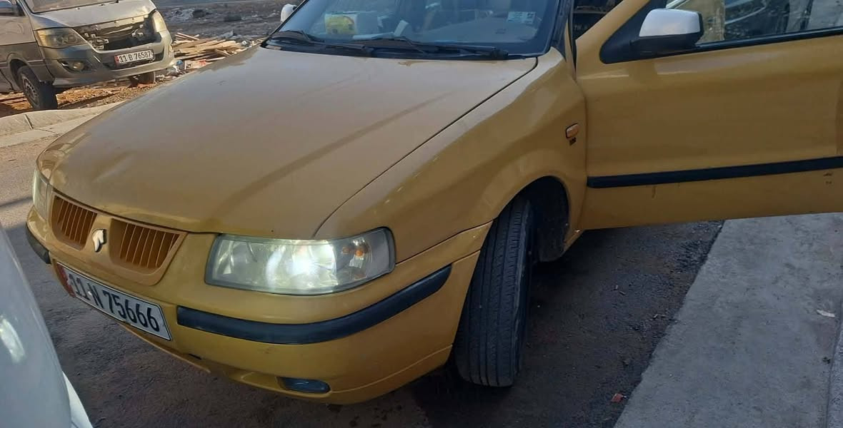 السلام عليكم عيد فطر مبارك 
سمند 12رقمه بغداد انكليزي جديد  سنويه لل27ورقم مميز خير من الله بلاديه لاصبغ ولا ضربه مكينه كير خير من الله وتجي وتشوف بعينك 
تبريد شغال ❄️
مصفره غرامه وهيئه تحويل ثاني يوم 
سعرهه 37وبيه مجال حك الجيه 
للاتصال ***********
موجود واتساب
