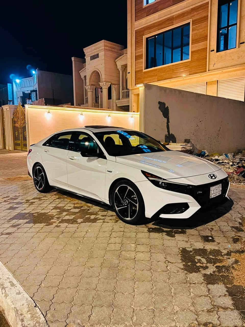 سلام عليكم
للبيع النترا N لاين 
…………………………………………………
وارد أمريكي 

موديل 2022 

رقم بغداد معوّقين 

المواصفات :
 
 ماشية 66 الف 

فتحة سقف

بصمة تشغيل عن بعد 

مخمل وجلد

شاحن واير ليس 

كاميرة دوارة

تحديد مسار 

مثبت سرعة 

رادار امامي 

ورادار خلفي 

بكلايت لد 

لد امامي 

لايت ثلجي

كير اوتو تماتيك ✈️

شرررررط السبير ما نازل 

السيارة رقم بغداد معوقين 

الحادث موضح بل صورة 

للستفسار ***********

العنوان البصرة الزبير حي الخطوة 

السعر 140 وبيها مجال للشراي 🔥🔥
