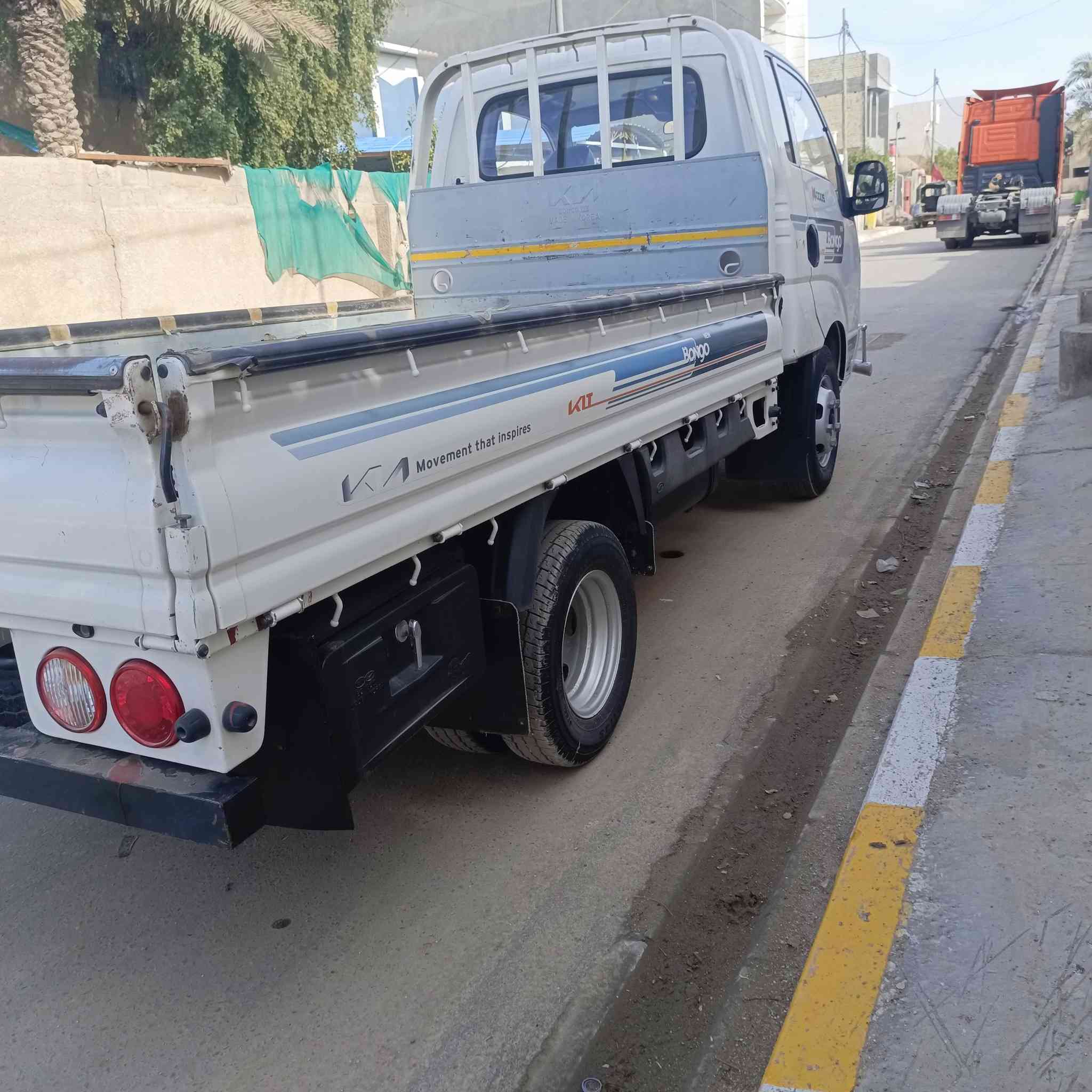 السلام عليكم كيا فحل موديل 2023 للبيع كفاله عامه عده بيه شويه بارد بدون صبغ بربع وموجود بصور شوفه محوره 14 ويل وتاير السياره جديده معنه الكلمه وبسمي تحويلك مباشر السعر 180 المكان الصويره رقم بغداد ***********
