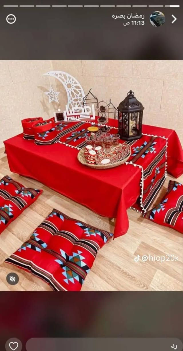 نوفر جميع أنواع الجلسات الرمضانيه حسب طلب الزبون
الاقمشه  كوبلان سدو قديفه شامو همايون
نشتغل جمله ومفرد
***********
