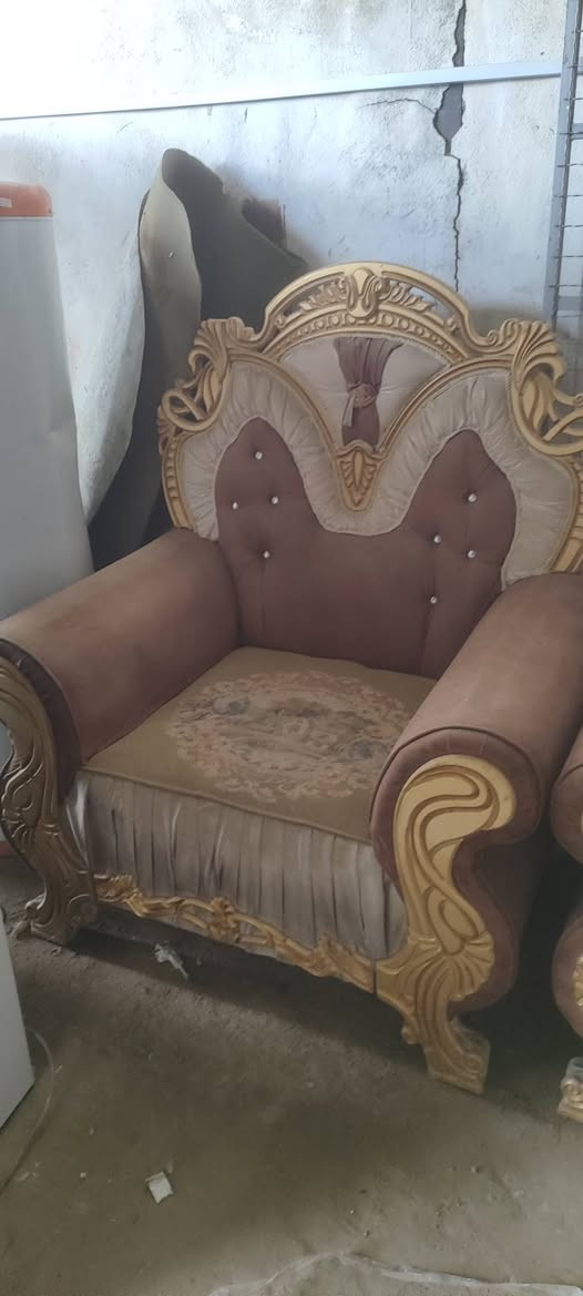 تخم ابو التاج تسكام كلش نضيف شرط الاسفنج تكول ما مستخدم عشره سنتمتر


**إذا كنت صاحب هذا الإعلان وتريد حذفه لأي سبب، رجاءا أرسل رسالة إلى الدعم الفني**