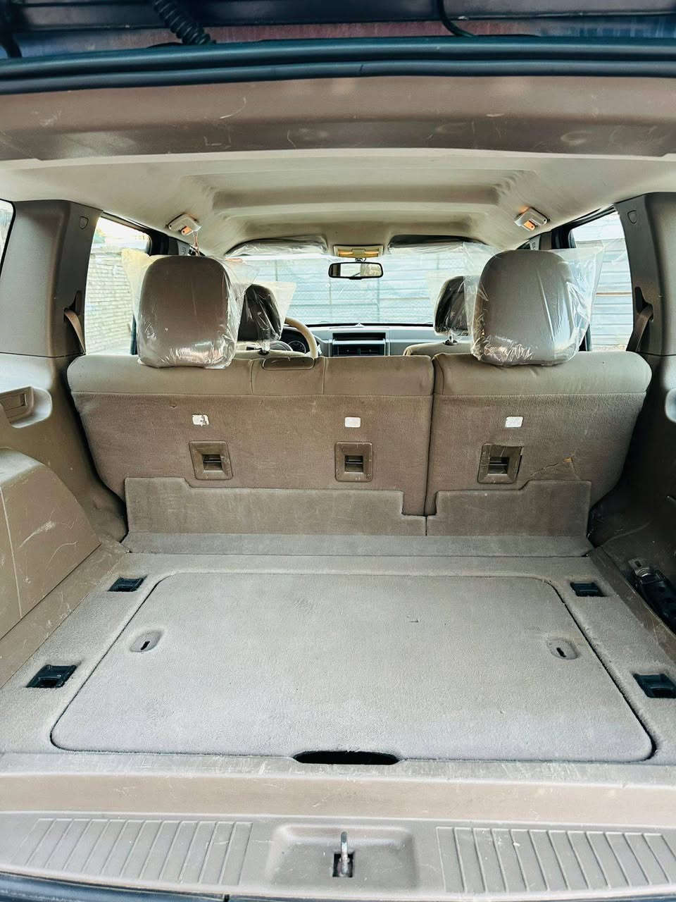 السلام عليكم جيب ليبرتي موديل١٢السيارة كفاله من الحادث ماعداباب السائق فقط السيارة كلين ماشيه ١٢٥حقيقي السيارة تخم تايرالسيارة على وضعها شاشه كامرة خلفيه السعر١٠٢السيارةباسمي ابواحمد***********شارع فلسطين
