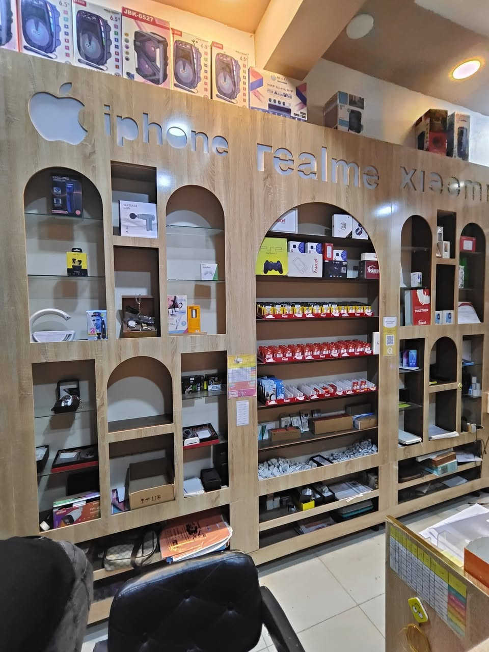 سلام عليكم ديكور محل موبايلات للبيع عنوان العماره حي الرساله
للستفسار ***********
***********
