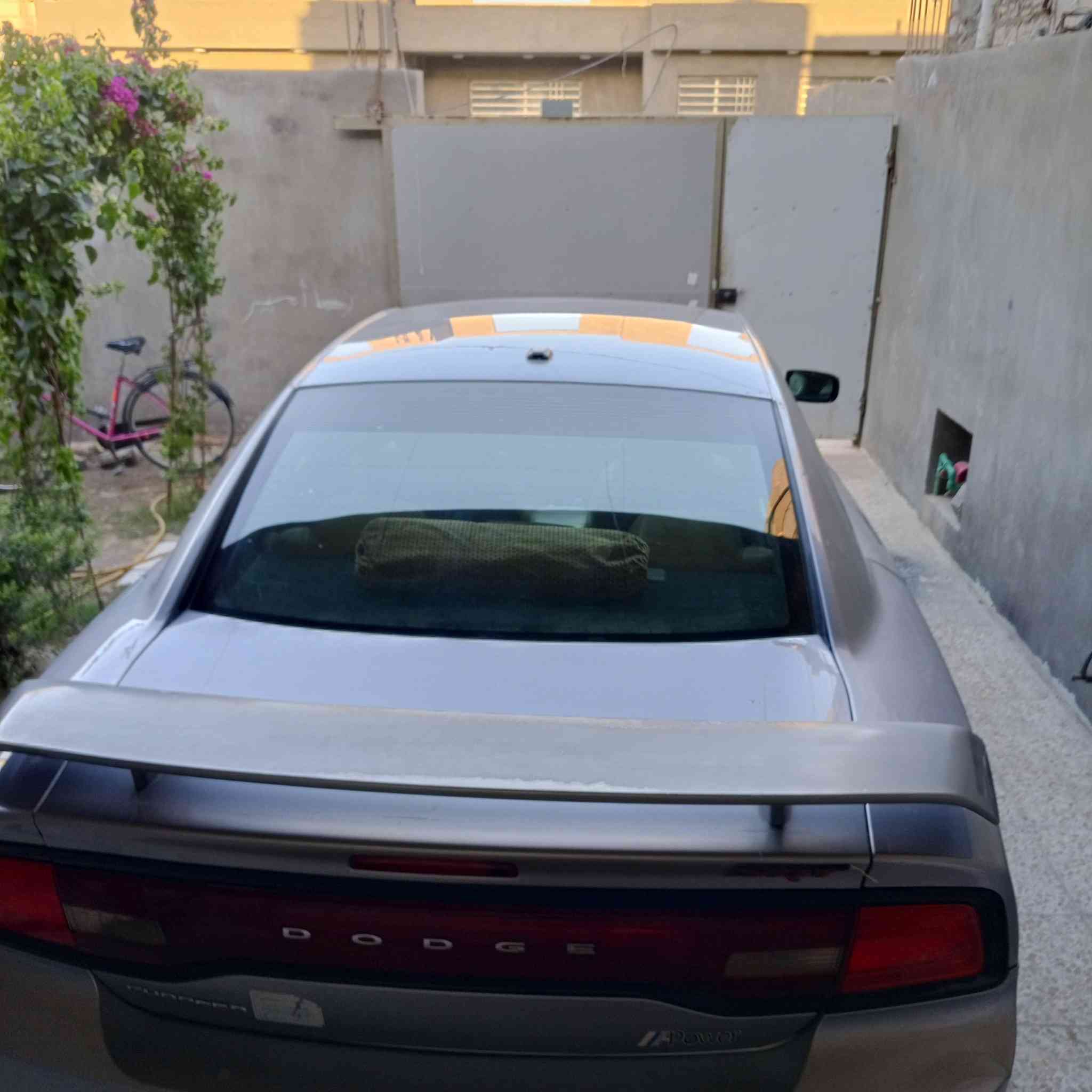 جارحر مديل 14 وارد كندي مكينه 3600 هزه جديده تخم تاير حداديه منضومت تبريد كله جديد المكان نجف  السعر خاص.. ارقم الهاتف ***********
