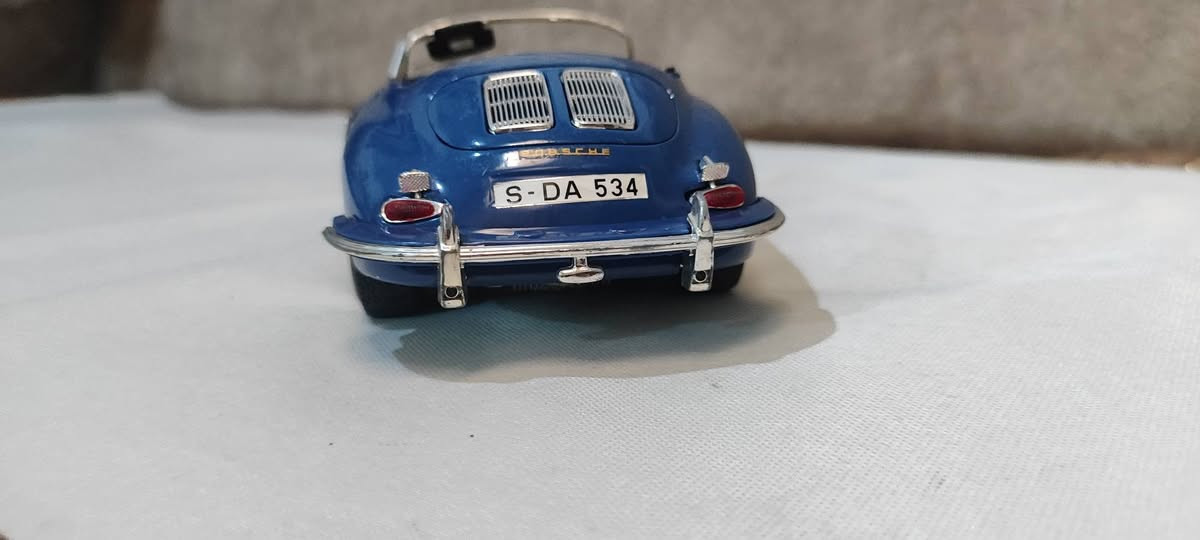 بورش حجم 1/18 انتاج شركة باروكو الإيطالية سعره 15 الف بيها نواقص الجامع الأمامية اشاره امامية


**إذا كنت صاحب هذا الإعلان وتريد حذفه لأي سبب، رجاءا أرسل رسالة إلى الدعم الفني**