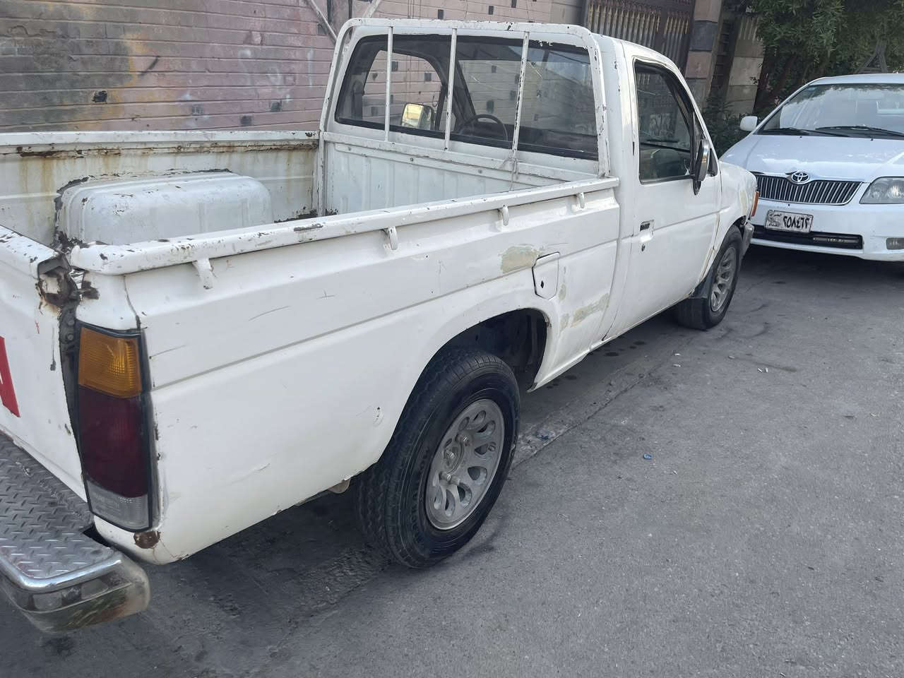 البيع بيكم نيسان
موديل 1989
كير مكينه حداديه مكفول
كير وتماتيك شاصي مكفول 
تخم تاير دواخل نضيفه 
السعر 18وبيه مجال مكان
بغداد رقمي***********
