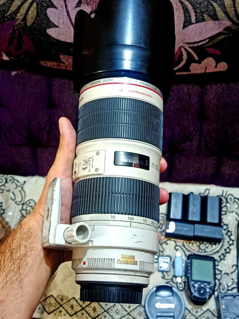 السلام عليكم 👋
 للبيع   🔴 ( بدي كانون  5D mark 4 ) نضيفه جداً 
ملحقات كامله/ 

🔴  عدسه 24_105 mm 
🔴  عدسه ثانيه رياضي  70_200  فتحه 2_8  الاصدار الثاني ستابلايزر
🔴  بطاريات عدد 5 
🔴  رام 16 GB 
🔴  توصيلة نقل الصور للتلفون
🔴  فلاش خارجي
🔴  شاحنه 
🔴  جنطه + حزام 
للاستفسار التواصل ع الخاص او الاتصال ع الرقم  ***********          بابل
