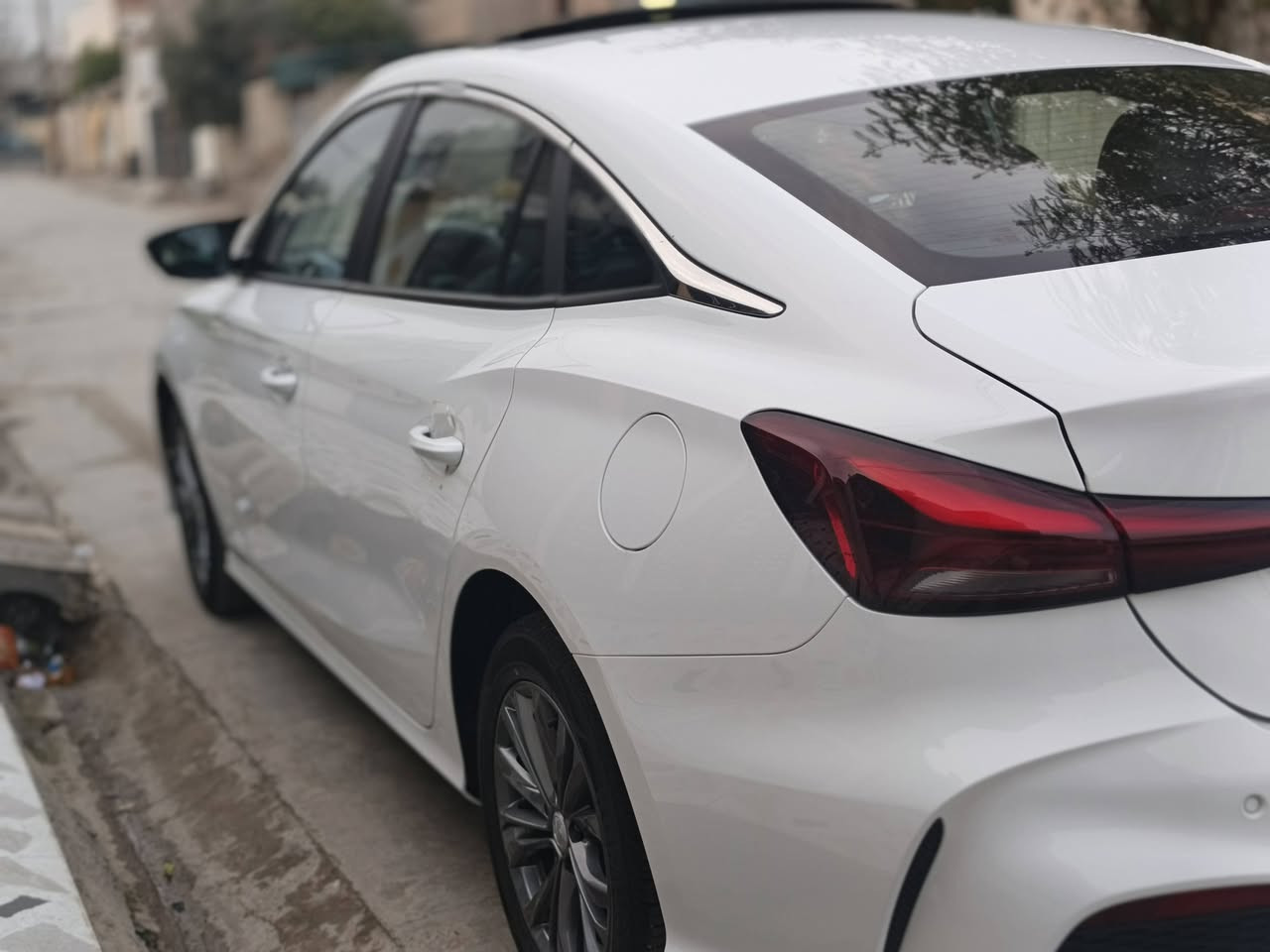 امجي جيتي موديل 2025سياره فول موصفات سياره فقط خمسه سانتيم رصعه بل جاملخ الوره سياره شاشه بصمه 4كامرات ماشيه 12الف أي نقص مابي سياره مخذينها من شركه فول واحد على واحد عله حطت اشركه سونار راقفه إياها موجود سعرها 119مكنها كركوك اشراي يخابر رجان اقره تفاصيل ميعجبك اعبر المنشور ***********
