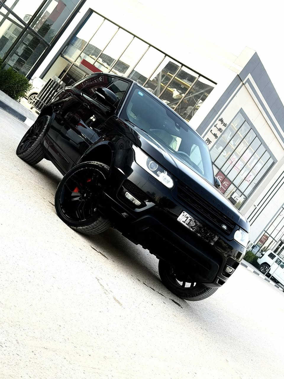 السلام عليكم 🫡 رانج مديل 2016 وكالت المنصور خليجي رقم بغداد بسمي مكفولة كفالة عامة بيع سريع ولو تفر العراق كلة متلكة بهاذة سعر 228 ورقة رقمي ***********0
