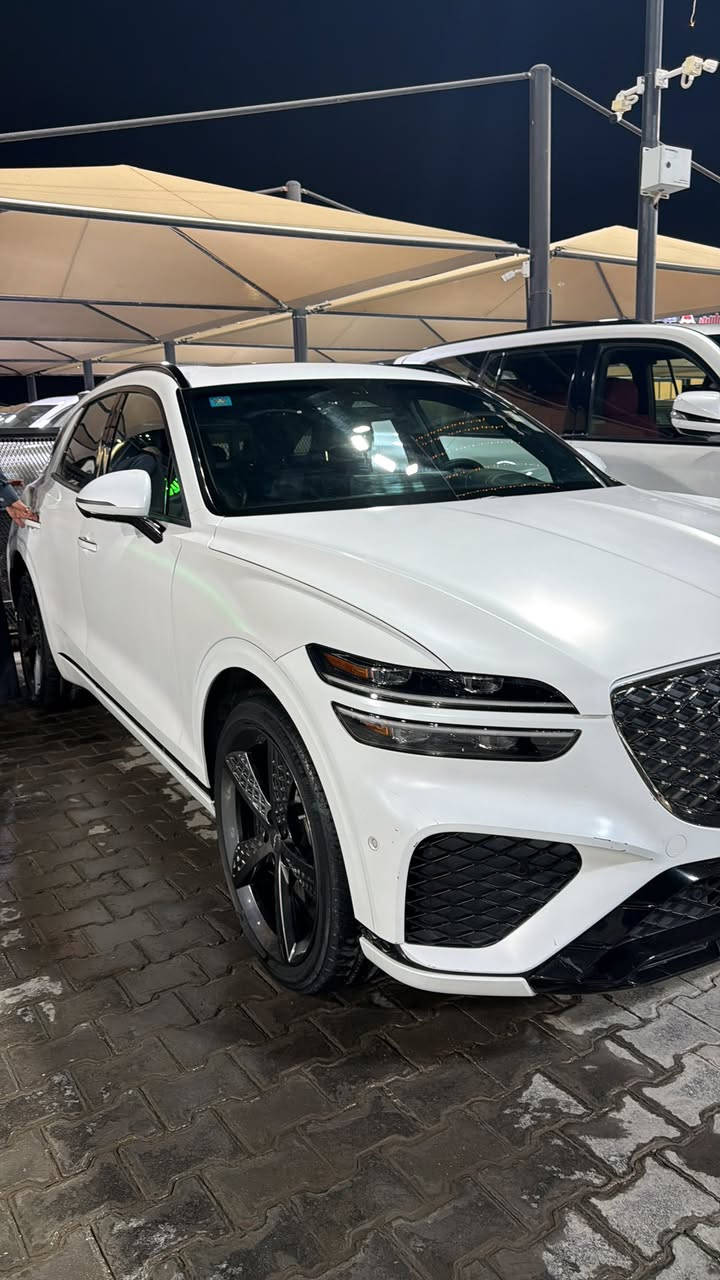 جنسزز GV70 برستيج فول مواصفات موديل 22 حادثه بسيط جدا +رقم مميز للتواصل
مكان السياره 
كربلاء. ***********
