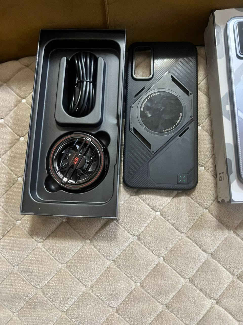 lnfinix gt 30 pro للبيع مكفول كفاله عامه  بطارية 99 شاحنه وسماعات وكامله مكاني بغداد توصيل داخل بغداد بس سعر تعال خاص


**إذا كنت صاحب هذا الإعلان وتريد حذفه لأي سبب، رجاءا أرسل رسالة إلى الدعم الفني**