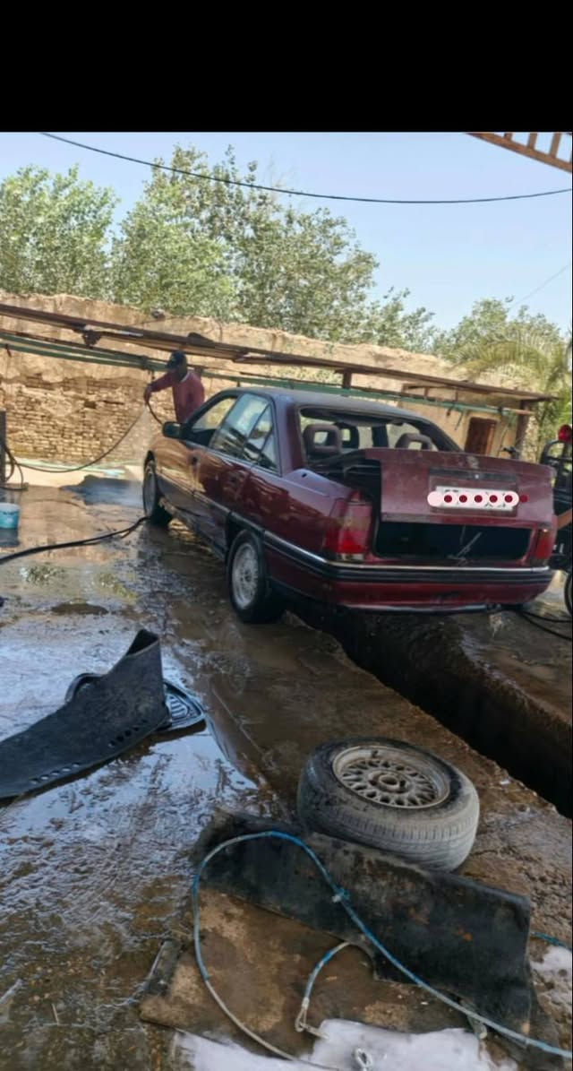 اوبل وميكه مديل ٩٣ رقم نكليزي تخم تاير ماتري جديد محرك توني مسوي سياره جديده مال جناي سعر ٢٥ العنوان دوانيه غماس ‏‪***********‬‏ اتصل ***********
