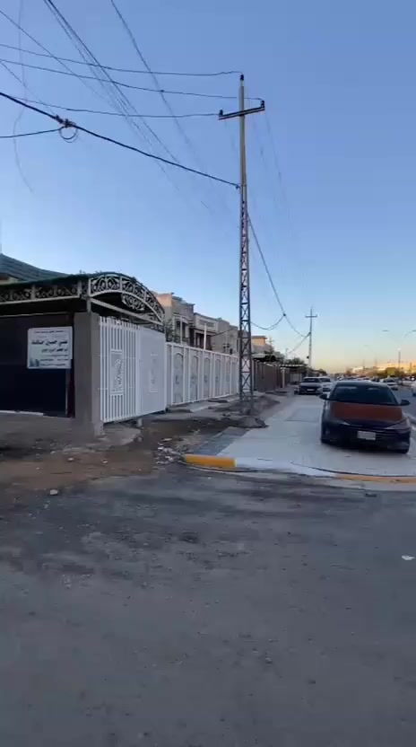 بيت زراعي144متر واقع حال150 سند 25قرار قاضي
الطابق الاول غرفة وحمام وخدمات خارجيه 
الطابق الثاني غرفتين نوم وحمام 
الشارع تبليط وماء وكهرباء
العنوان الكفاءات الصحه قرب اسوق جودي 
السعر 150 بي مجال بسيط ***********واتس
