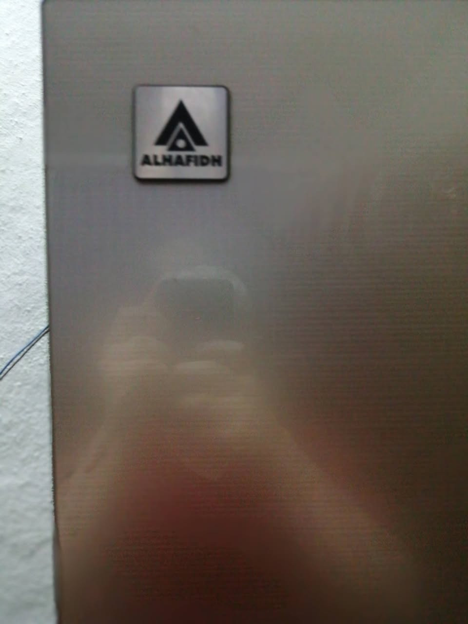 السلام عليكم
ثلاجة الخافض نضيفة كلش شغالة اي نقص مابيهة السعر 475 وبيهة مجال
مكاني بغداد الصليخ شارع المعارض
رقم الهاتف ***********
