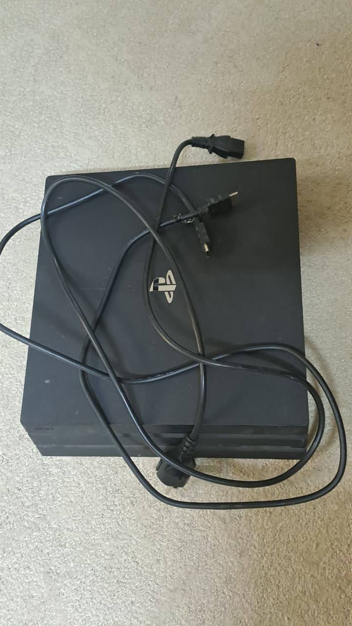 بلي فور برو ١تيرا
شباب بلي فور برو اوروبي ١تيرا اونلاين كامل ملحقاته احدث نضام اي مشكله مابيه ووياه يده اصليه سعر 280 وبيه مجال للطيبين ***********
