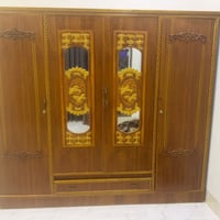كنتور ٤ ابواب • نضيف • بيه مجال