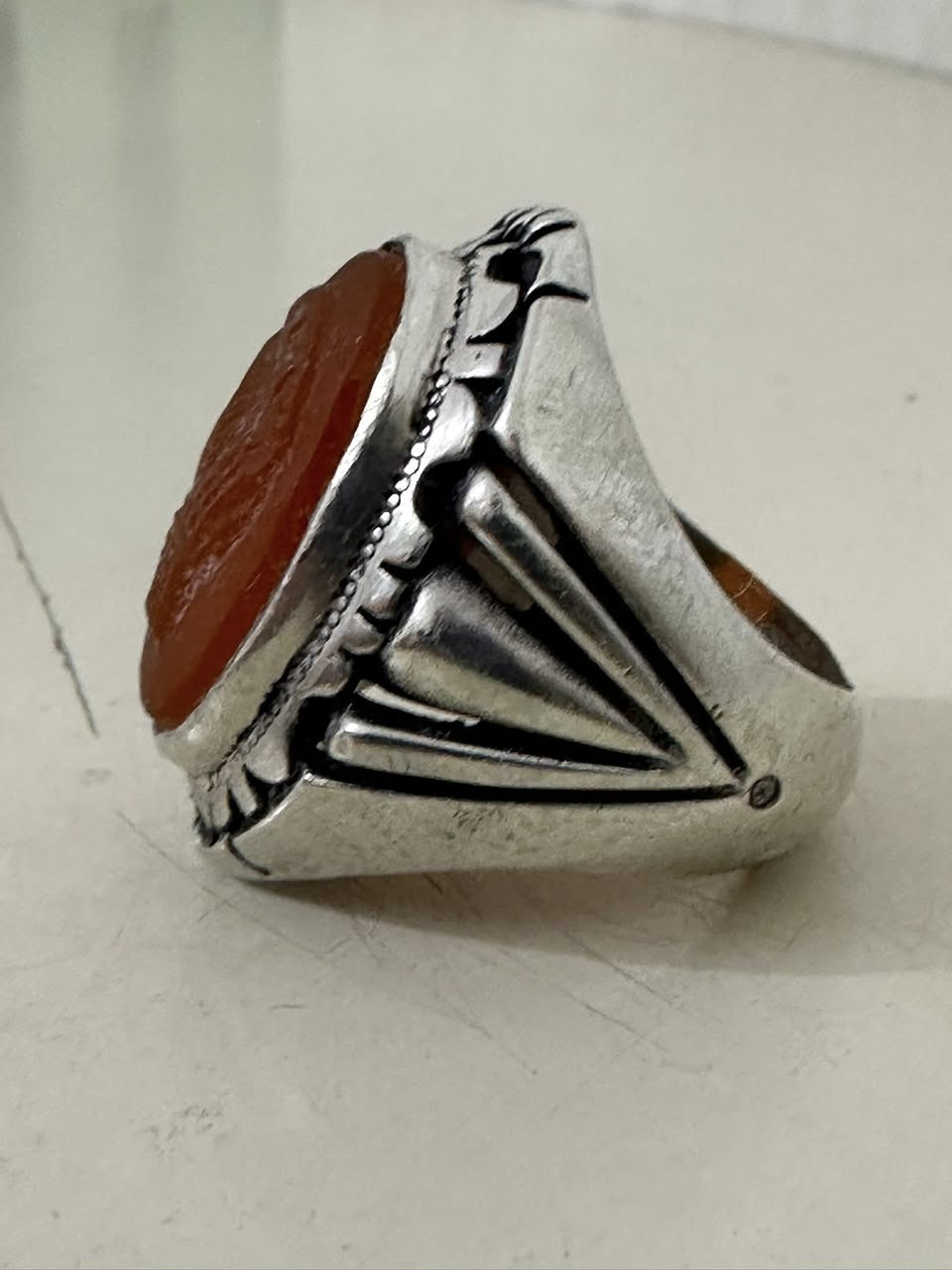 للبيع قطعة نادره قيم باللي يحبه الله


**إذا كنت صاحب هذا الإعلان وتريد حذفه لأي سبب، رجاءا أرسل رسالة إلى الدعم الفني**