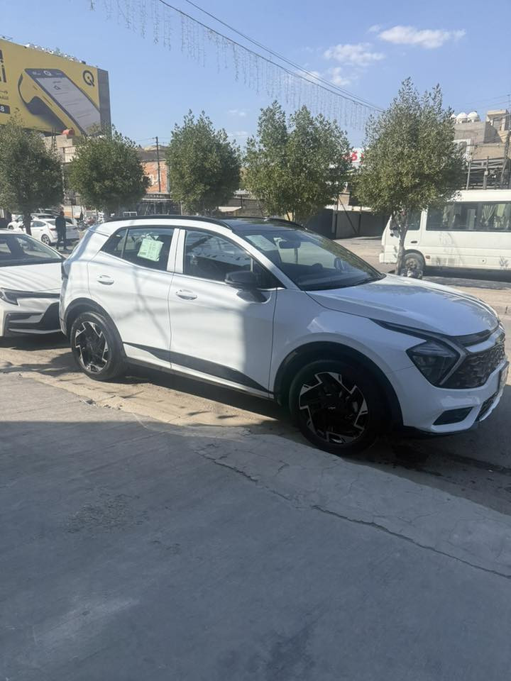 للبيع جيتي لاين ٢٥ زيرو ماشيه ٤٠٠ فقط رقم بغداد 
للاستفسار الاتصال *********** مكان السياره بغداد
