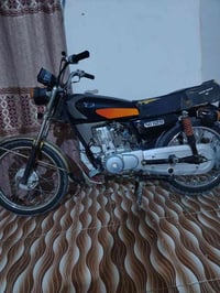 دراجه  أوراق للبيع موديل 2010 في ميسان  الأستفسار 07747265981