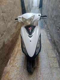 ورحمه الله دراجه كامكو جي فور للبيع  المحرك ما بي شي دراجه ما بيها شي ...