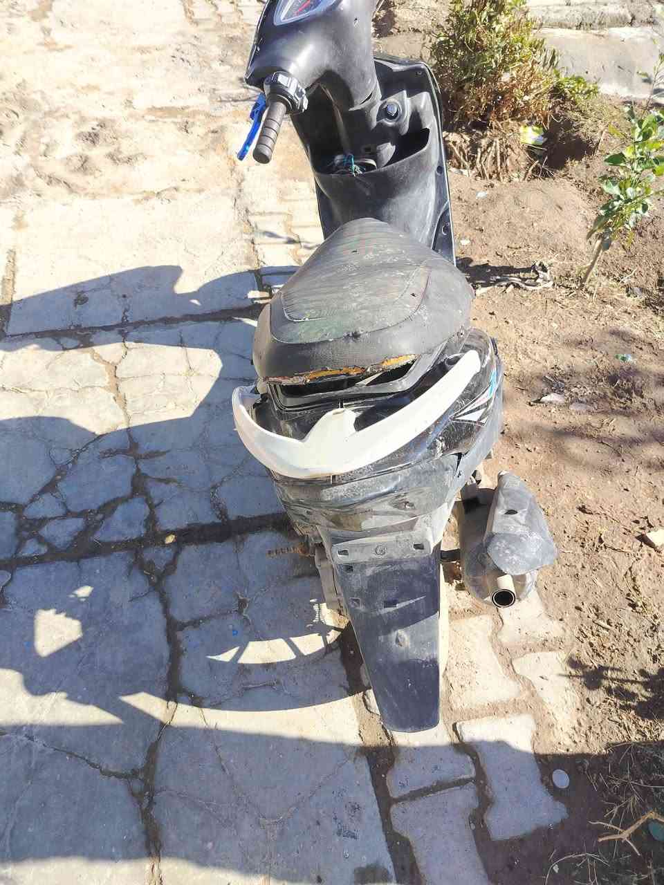 سلام عليكم ماكس عدله للبيع بوشه ٤٩ دراجه متروك سعرها ٣٥٠ وبيه مجال
***********
***********
