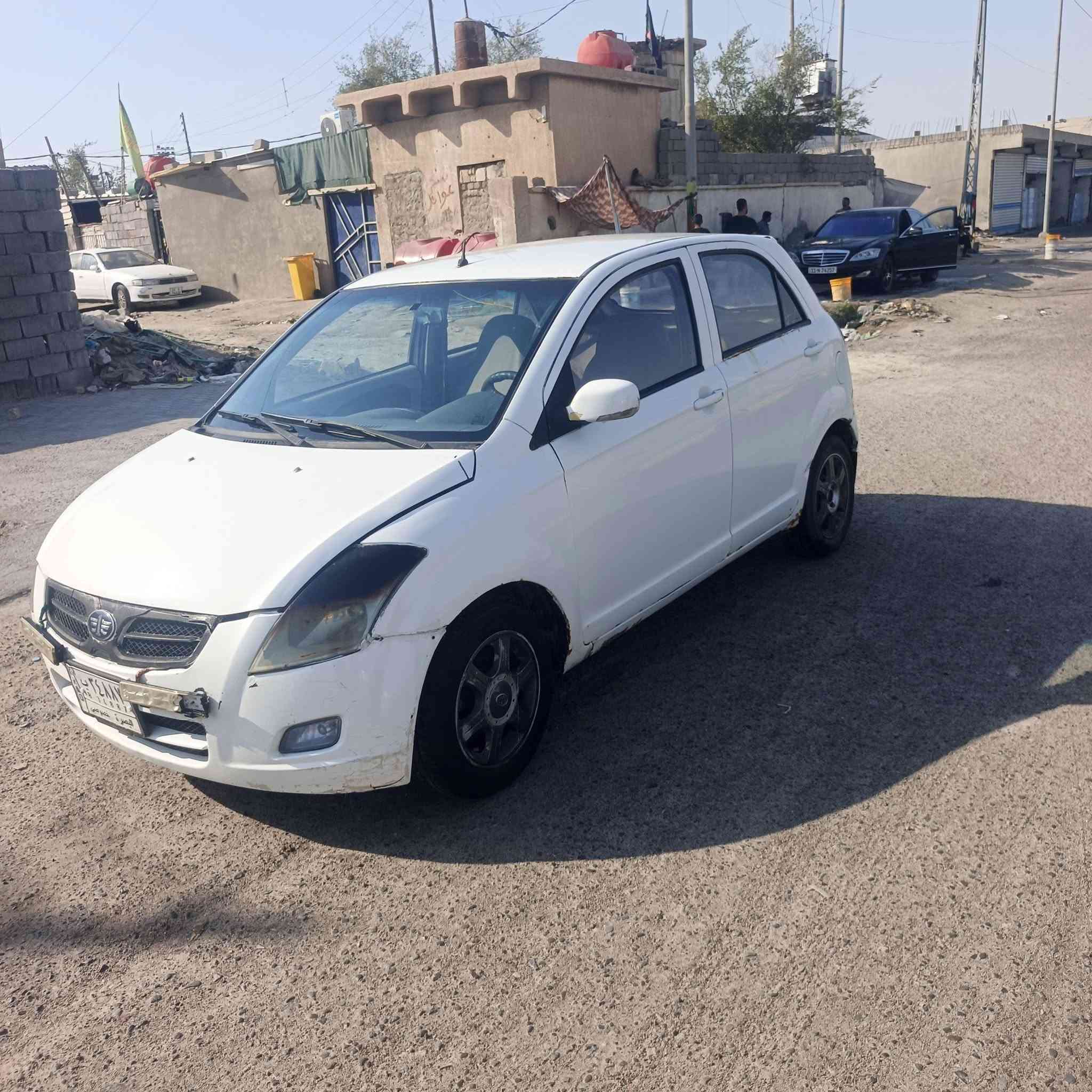 السلام عليكم فاو موديل 13 جير ومكينه كورولا بيكاتشو 1600 سياره جاهزه عليوه راعيها بالبصره سنويه نابذه السعر 22 وبيها مجال عنوان بصره قبل حي الشهداء***********
