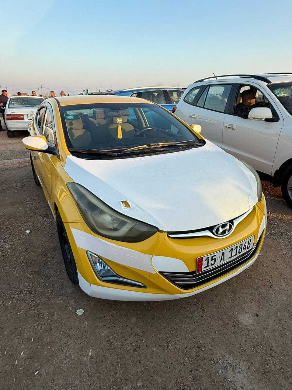 السلام عليكم. النترا ٢٠١١ وارد امريكي چاملغ الامامي مبدل محرك ١٨٠٠ فول اوتوماتيك بأسمي تدفئة تبريد شغال محرك دوش اقتصادية وحلوة 
العنوان الرمادي...  
السعر.. ٩٥ اذا عندك مراوس تكسي اذكرها بالتعليقات 
للتواصل... *********** واتساب
